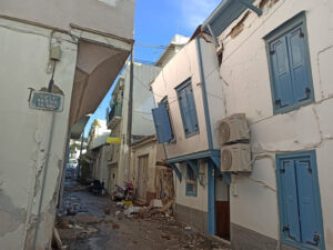seismos-samos-ktirio-zimies
